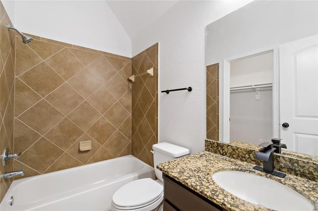 2604 Sweet Wind Dr, House other with 5 bedrooms, 4 bathrooms and 3 parking in Pearland TX | Image 30