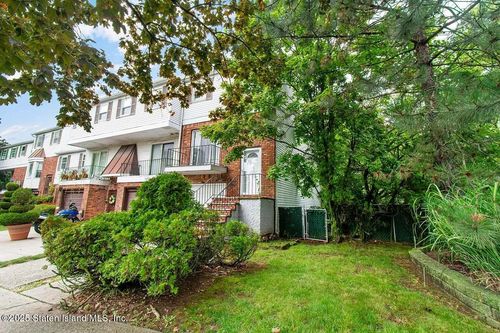 1630 Forest Hill Road, Staten Island, NY, 10314 | Card Image