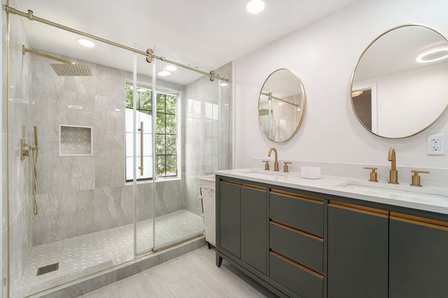 7462 Pebble Ln, Condo with 2 bedrooms, 2 bathrooms and null parking in West Bloomfield MI | Image 12