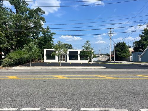 7139 Hopkins Rd, Mentor, OH, 44060-4438 | Card Image