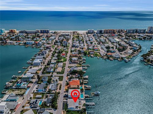 360 145th Ave E, MADEIRA BEACH, FL, 33708-2116 | Card Image