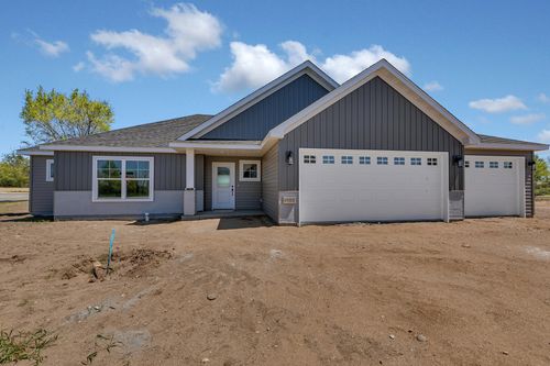 1900 Sandstone Loop S, Sartell, MN, 56377-4686 | Card Image