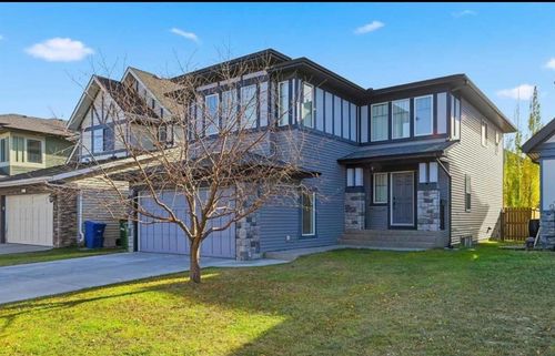 217 Coopers Grove Sw, Airdrie, AB, T4B0G4 | Card Image