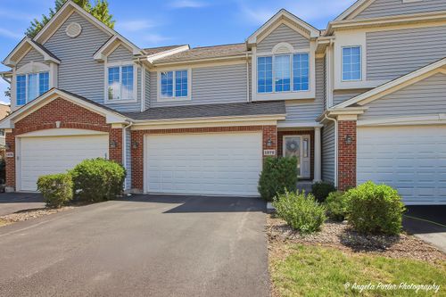 1376 Prairie View Pkwy, Cary, IL, 60013-2622 | Card Image