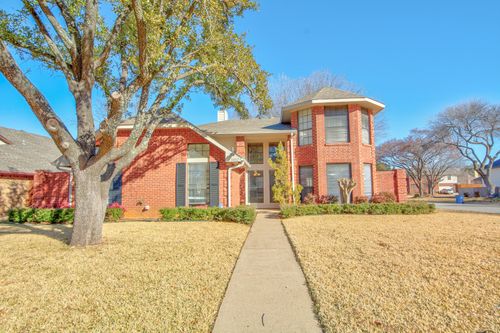 3402 Spring Willow Dr, Grapevine, TX, 76051-6516 | Card Image