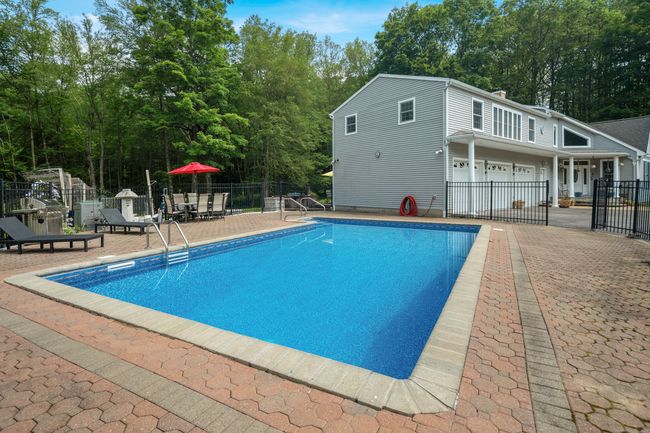 1729 Litchfield Rd, House other with 4 bedrooms, 4 bathrooms and 12 parking in Watertown CT | Image 6