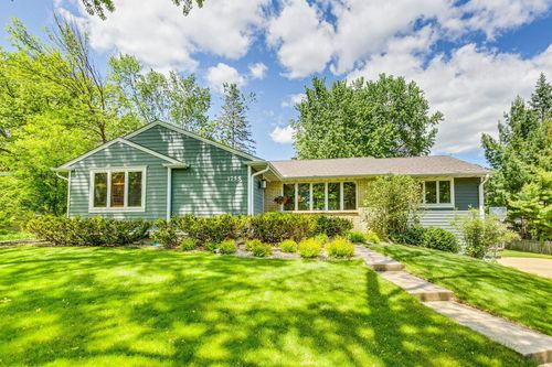 1755 Glenview Ave, Arden Hills, MN, 55112-2817 | Card Image