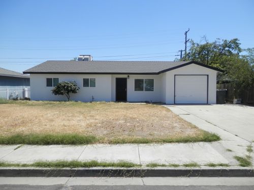 10845 Beverly Drive, Hanford, CA, 93230 | Card Image