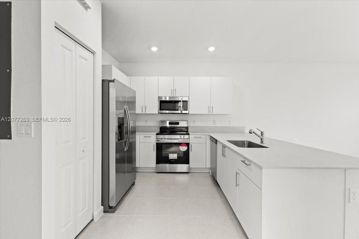 Residential Lease in Miami 5