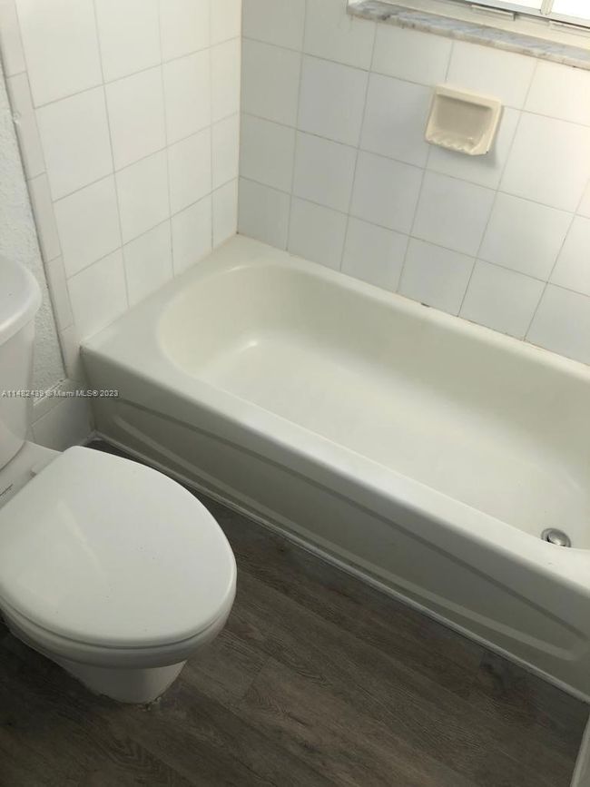 APT-1 - 8111 W 36 Th Ave, Townhouse with 2 bedrooms, 3 bathrooms and null parking in Hialeah FL | Image 22