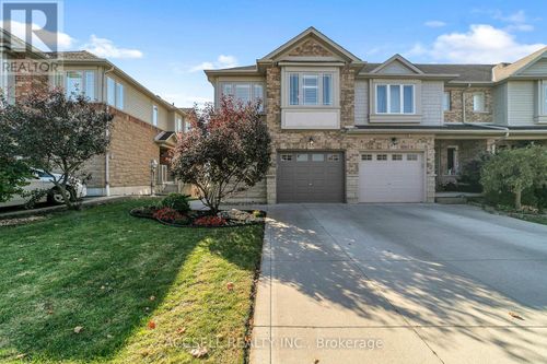 55 Voyager Pass, Hamilton (Binbrook), ON, L0R1C0 | Card Image