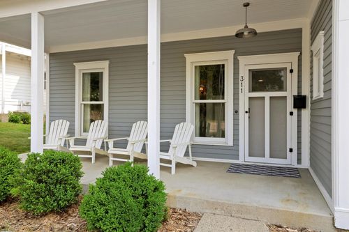 311 3rd St, Excelsior, MN, 55331-1809 | Card Image
