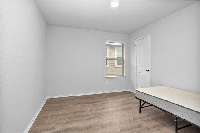 127 Barton Creek Dr, House other with 4 bedrooms, 2 bathrooms and 2 parking in Huntsville TX | Image 32