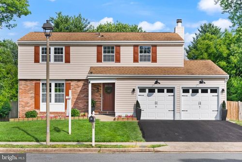 408 Cherry Ln Ne, LEESBURG, VA, 20176-4530 | Card Image