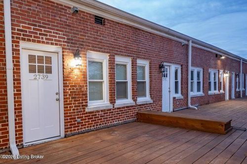 2741 Isaac Pl, Louisville, KY, 40211-3476 | Card Image