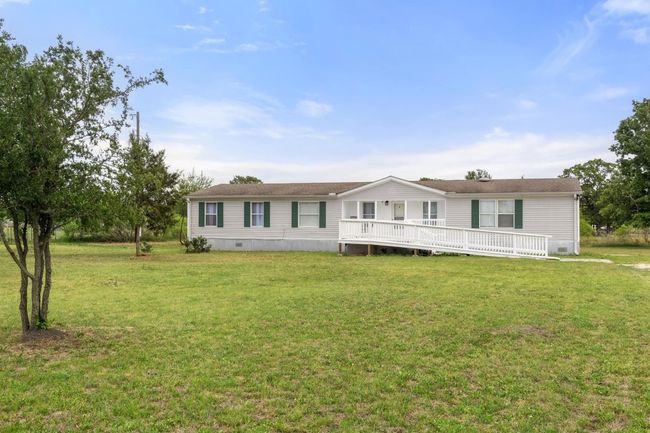 153 Angelia Dr, House other with 3 bedrooms, 2 bathrooms and 4 parking in Cedar Creek TX | Image 30
