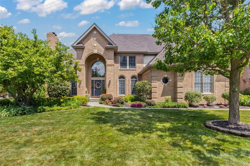 12106 Deer Creek Run, Plymouth, MI, 48170-2863 | Card Image