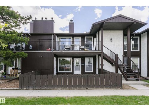9221 172 St Nw, Edmonton, AB, T5T3C3 | Card Image