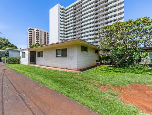 1817 Wilder Ave, Honolulu, HI, 96822-3348 | Card Image