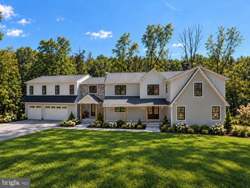 4350 Church Rd, DOYLESTOWN, PA, 18902-1727 | Card Image