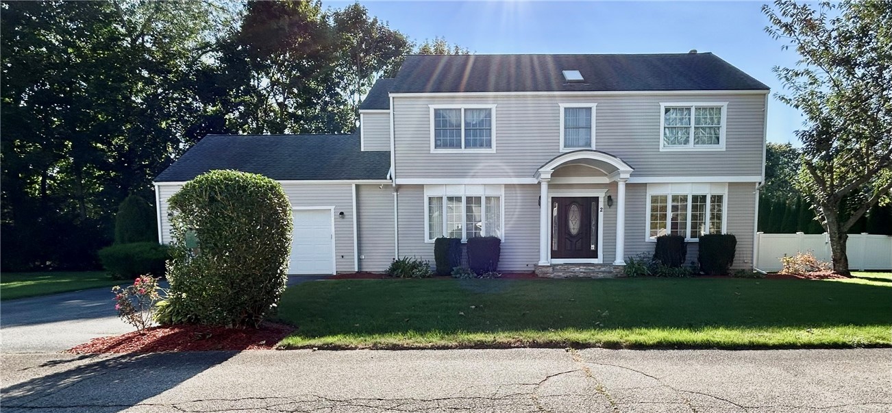 Meadow Cir, Barrington, RI 02806