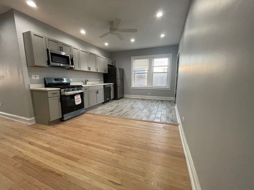 apt-2f-4247 W Division St, Chicago, IL, 60651-1722 | Card Image