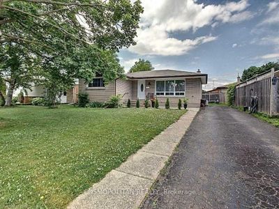 6631 Argyll Cres, House other with 3 bedrooms, 2 bathrooms and 4 parking in Niagara Falls ON | Image 1