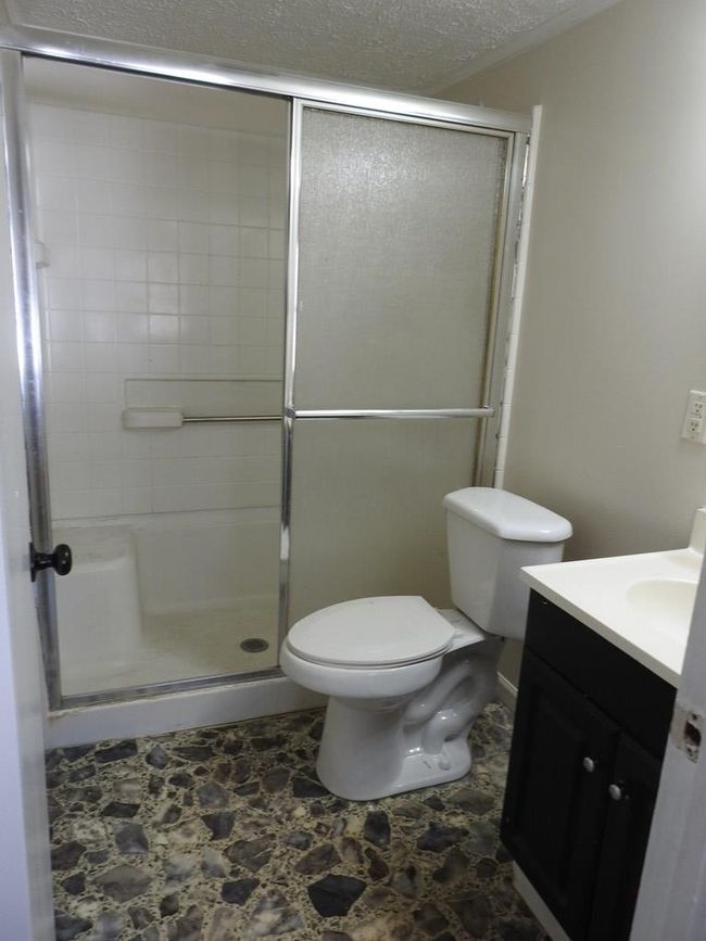 106 S Boss Row, House other with 3 bedrooms, 2 bathrooms and null parking in Fries VA | Image 23