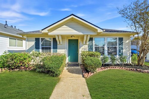 20648 Patriot Park Ln, Katy, TX, 77449-2332 | Card Image