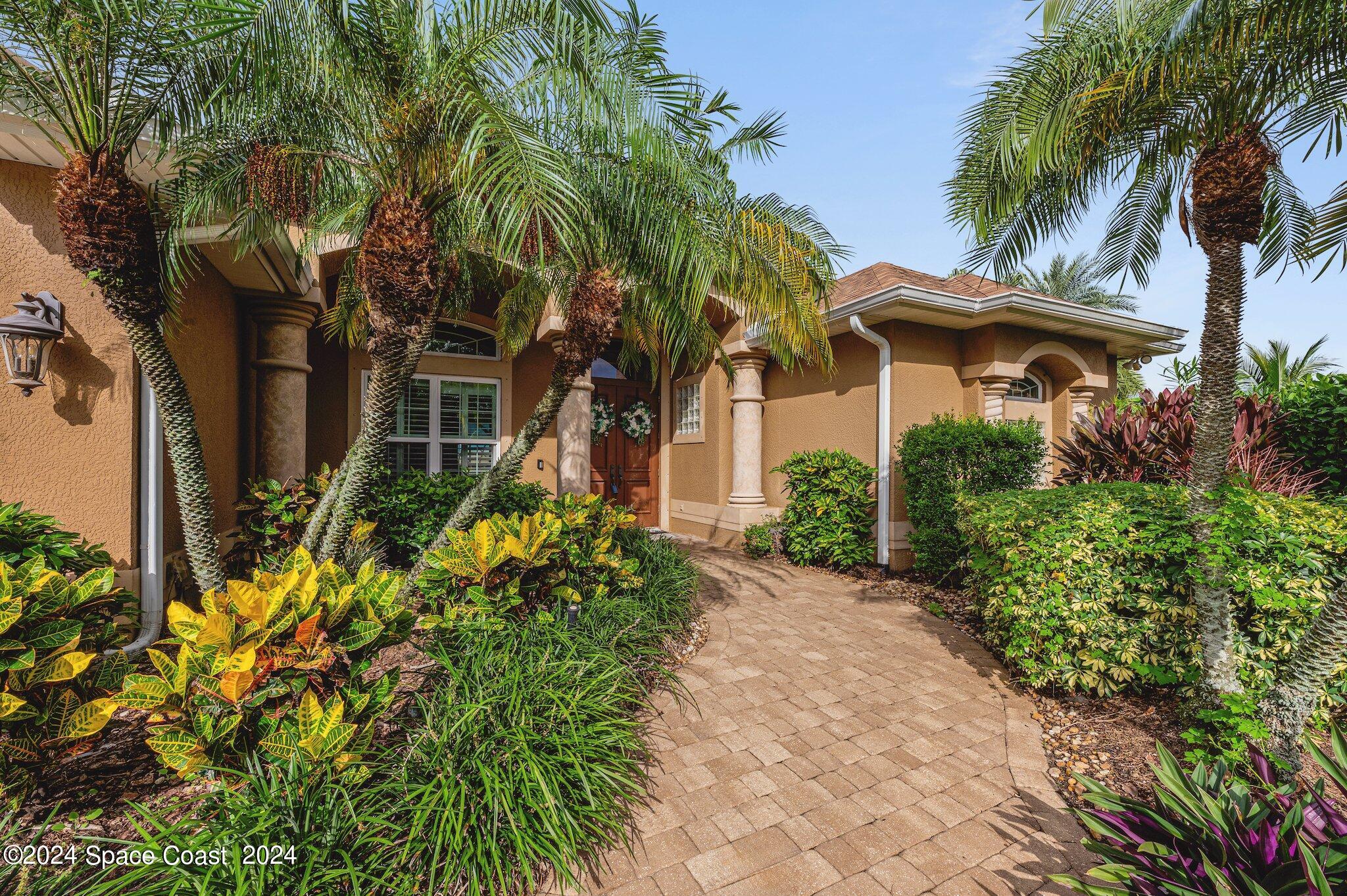 Woodfield Cir, Melbourne, FL 32904