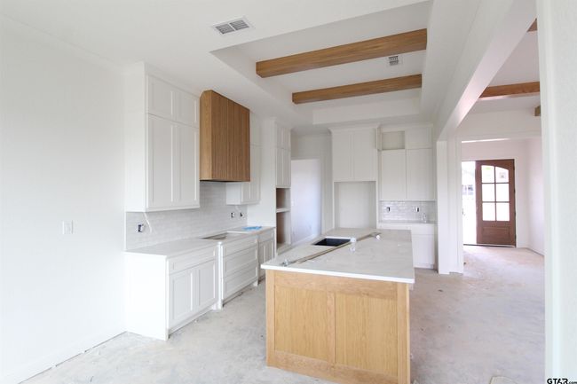 11429 Zoe Cir, House other with 4 bedrooms, 3 bathrooms and null parking in Flint TX | Image 7