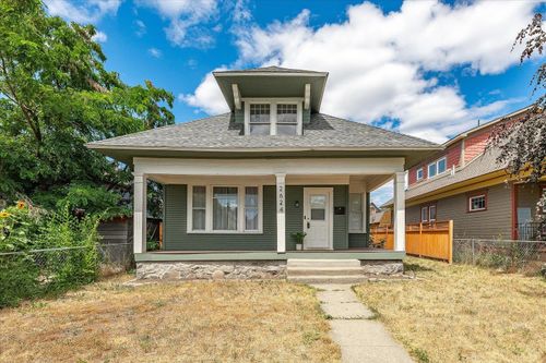 2624 W Boone Ave, Spokane, WA, 99201-2959 | Card Image