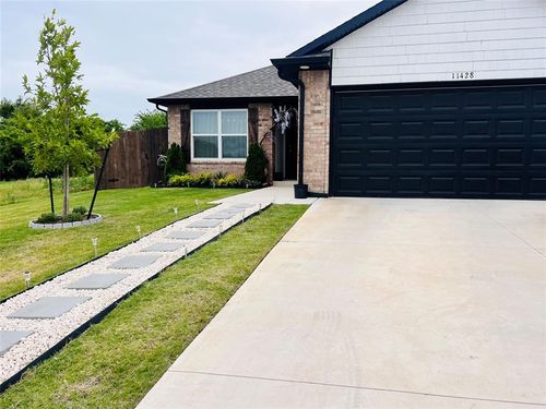 11428 Sw 12th St, Yukon, OK, 73099-0452 | Card Image