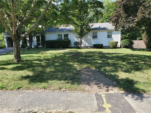 20 Lane 7 Lane, Coventry, RI, 02816 | Card Image