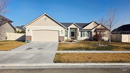 1088 E Rose Island St, Nampa, ID, 83686-8574 | Card Image