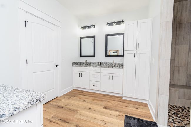 5160 Mobleys Trl, House other with 3 bedrooms, 2 bathrooms and null parking in MACCLENNY FL | Image 28