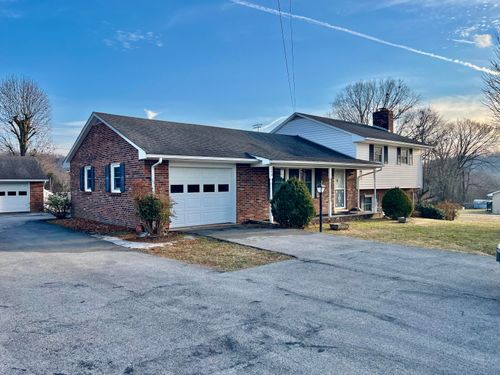 240 Hunter St, Mount Vernon, KY, 40456-2624 | Card Image