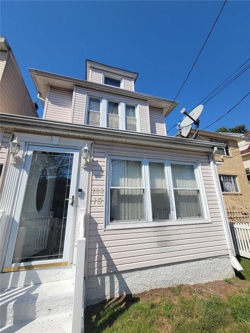 144-15 Tuskegee Airmen Way, Jamaica, NY, 11435-5117 | Card Image