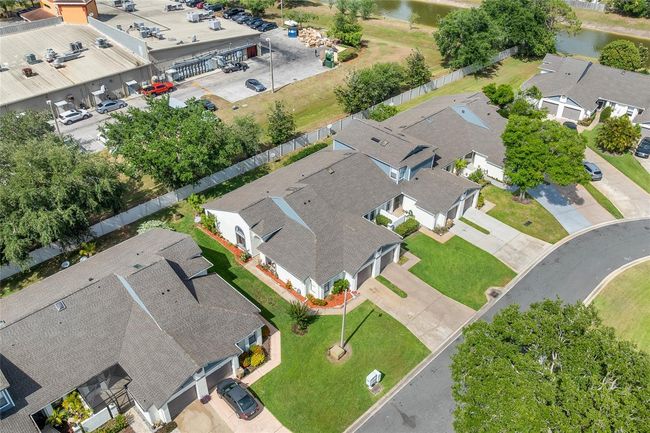 98 Lakepointe Cir, Townhouse with 3 bedrooms, 2 bathrooms and null parking in KISSIMMEE FL | Image 30
