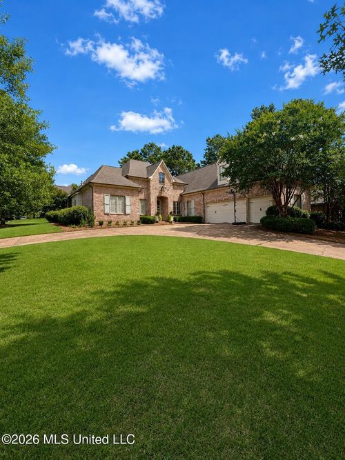 102 Glenwood Bend, Madison, MS, 39110 | Card Image