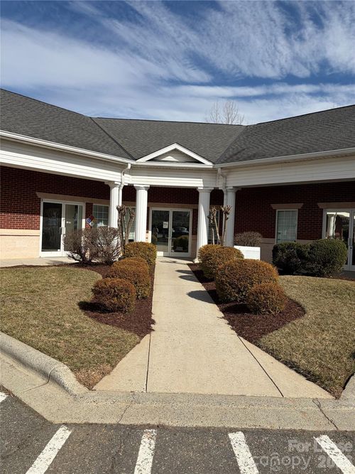 1767 Old Earnhardt Rd, Kannapolis, NC, 28083-8023 | Card Image