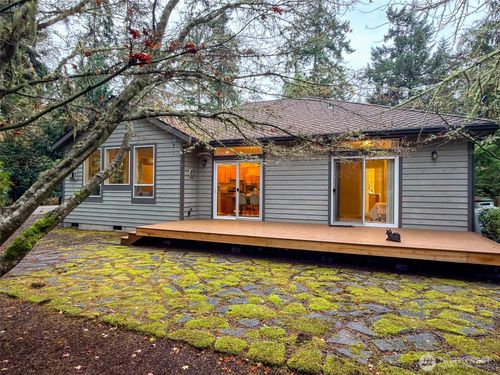 23 Fairbreeze Dr, Port Townsend, WA, 98368-9523 | Card Image