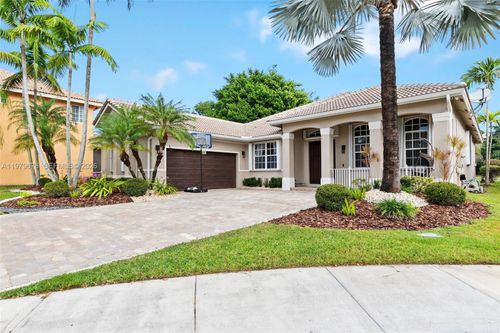 1533 Cardinal Way, Weston, FL, 33327-2002 | Card Image