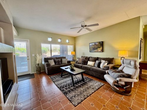 102-655 W Vistoso Highlands Dr, Oro Valley, AZ, 85755-5892 | Card Image