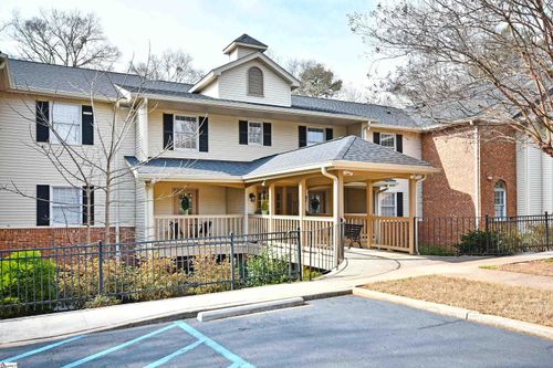 508 Wren Way, Greenville, SC, 29605-5302 | Card Image