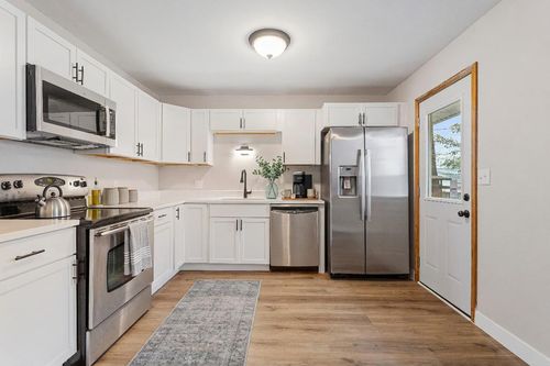 2812 Alton Dr, Champaign, IL, 61821-4675 | Card Image