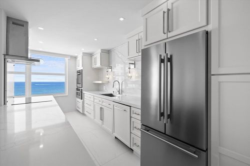 apt-15d-4300 N Ocean Blvd, Fort Lauderdale, FL, 33308-5911 | Card Image