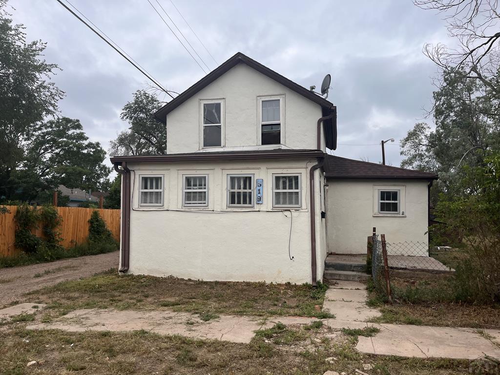 Queens Ave, Pueblo, CO 81001