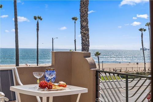 304-1516 Pacific Coast Highway, Huntington Beach, CA, 92648 | Card Image