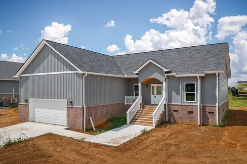 1304 Duck Pond Rd, Sparta, TN, 38583-5953 | Card Image